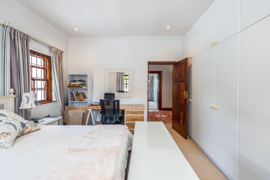 4 Bedroom Property for Sale in Newlands Western Cape